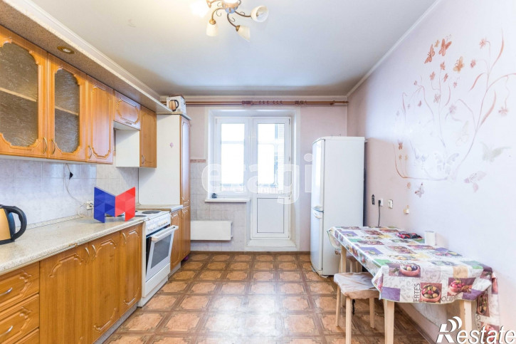 2-комн квартира Мельникайте, 125