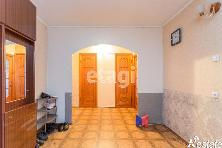 2-комн квартира Мельникайте, 125