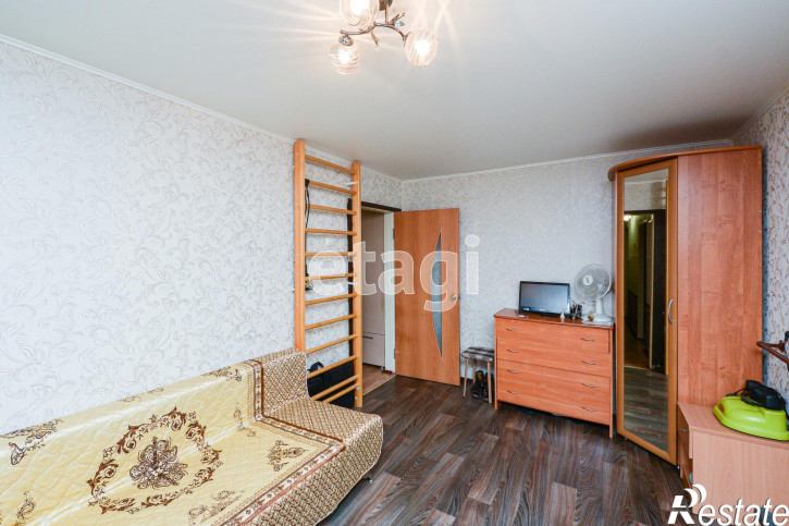 2-комн квартира Монтажников, 14