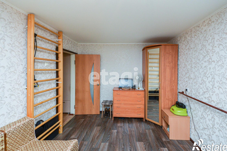 2-комн квартира Монтажников, 14