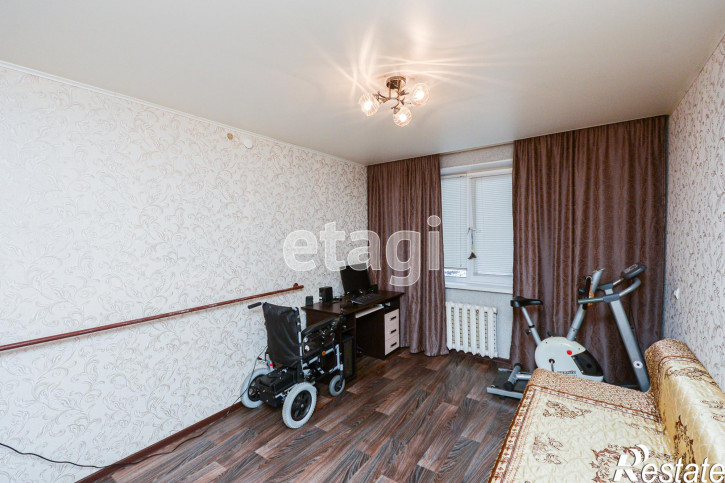 2-комн квартира Монтажников, 14