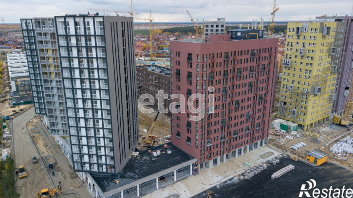 1-комн квартира Сергея Джанбровского, 4