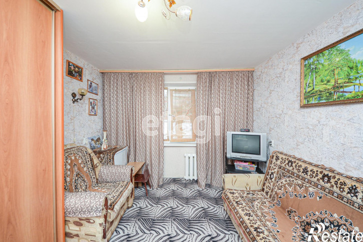 2-комн квартира Монтажников, 14
