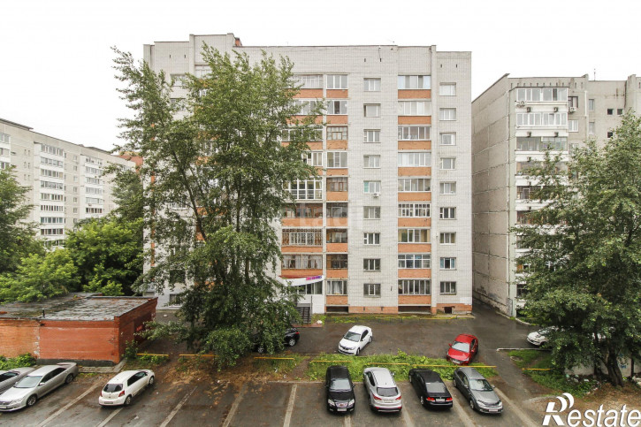 3-комн квартира Уральская, 74/1