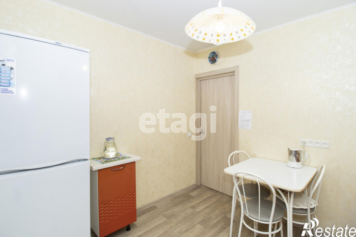 1-комн квартира Судостроителей, 71