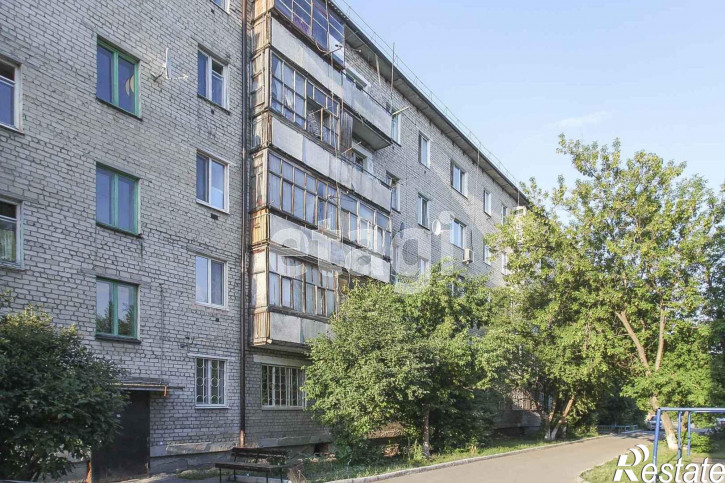 1-комн квартира Авторемонтная, 17