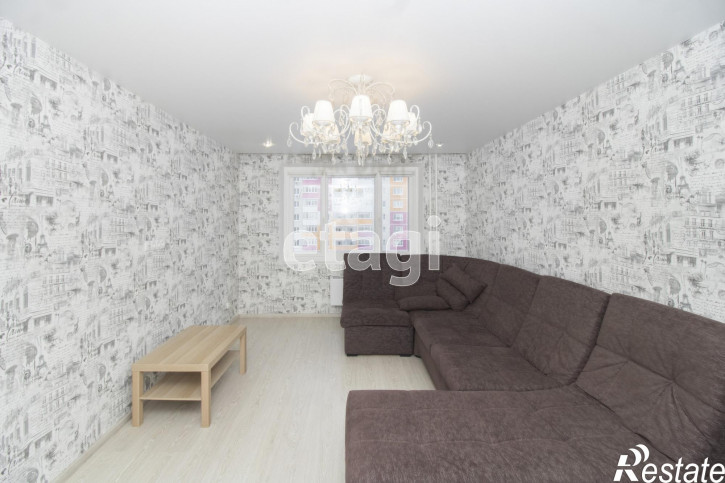 3-комн квартира Созидателей, 3