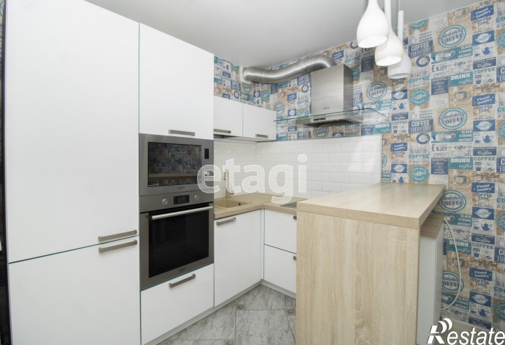 3-комн квартира Созидателей, 3