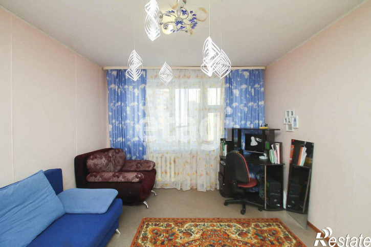 3-комн квартира Энергостроителей, 23