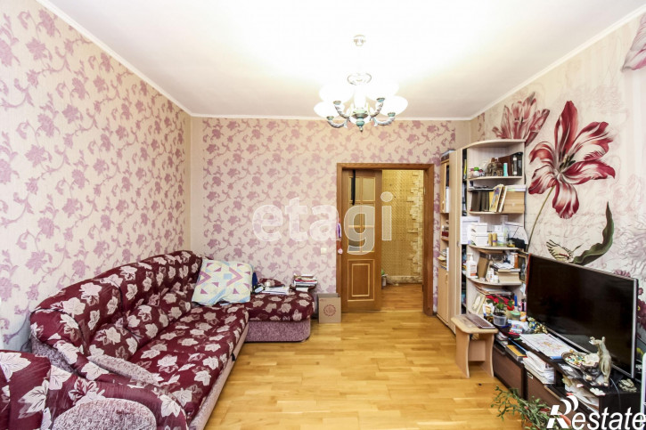 2-комн квартира Сосьвинская, 45