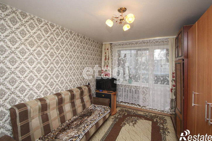 3-комн квартира Газовиков, 8