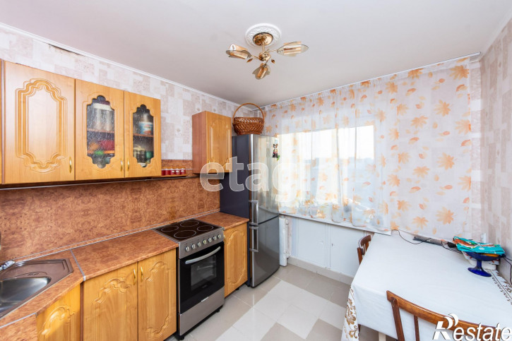 3-комн квартира Пермякова, 23