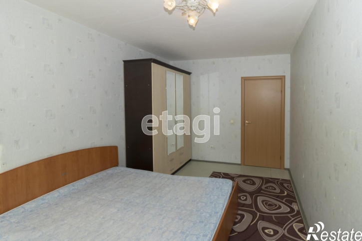 2-комн квартира Малиновского, 6