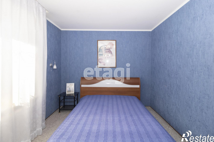 4-комн квартира Коммунаров, 35