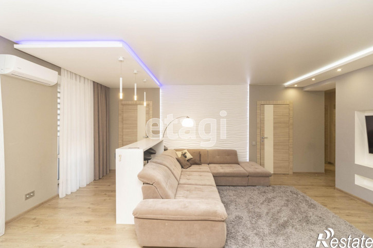 3-комн квартира Дмитрия Менделеева, 5