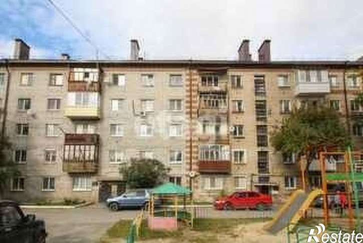 2-комн квартира Авторемонтная, 27