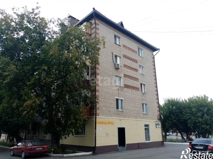 2-комн квартира Авторемонтная, 27
