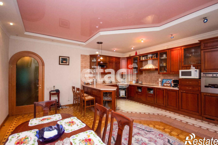 5-комн квартира Герцена, 84/2
