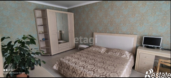 4-комн квартира Мурманская, 65