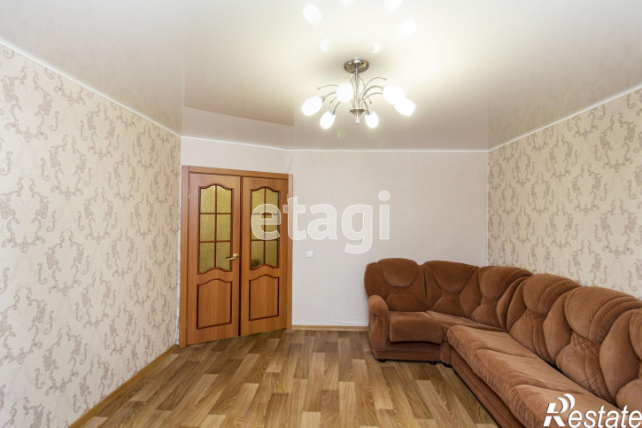 3-комн квартира Буденного, 3