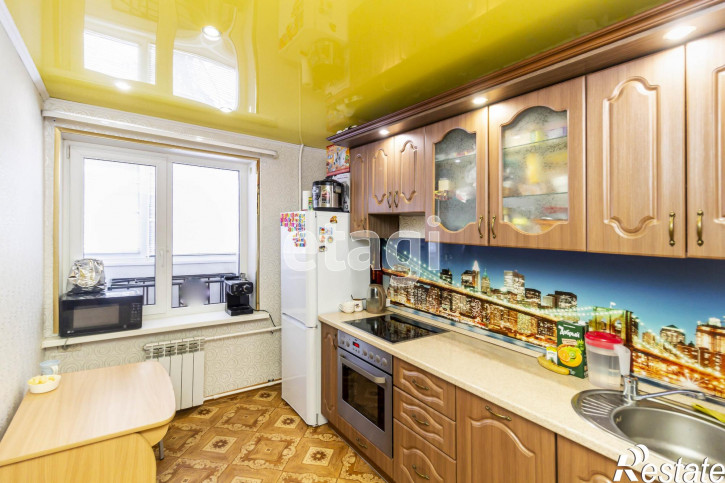3-комн квартира Буденного, 3