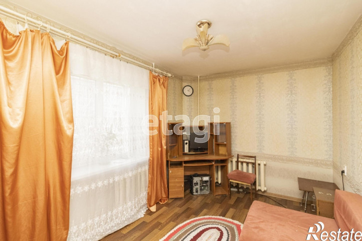 4-комн квартира Боровская, 2а
