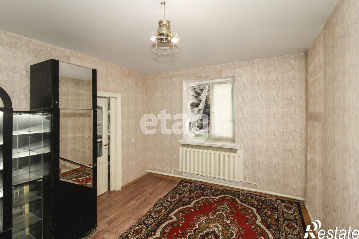 3-комн квартира 9 января, 1