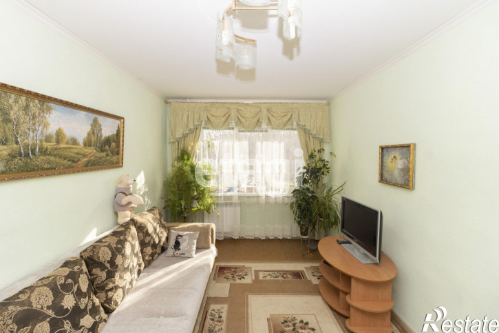 3-комн квартира Энергетиков, 62