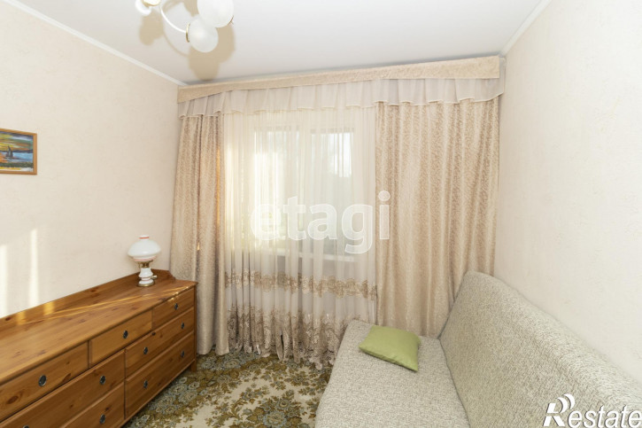 3-комн квартира Энергетиков, 62