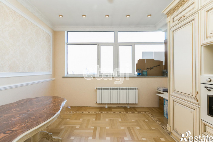 3-комн квартира Малыгина, 90
