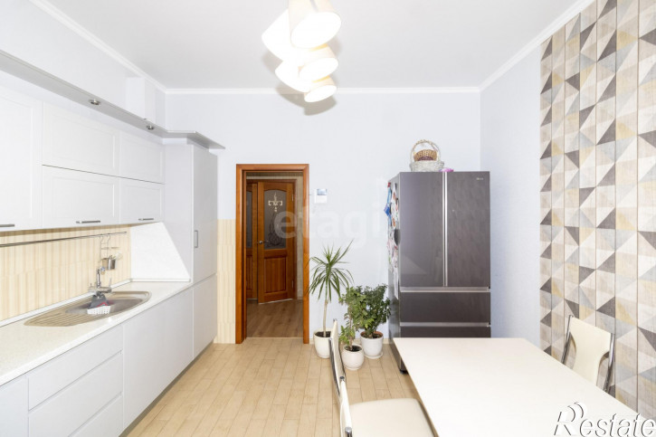 3-комн квартира Академический пр., 7