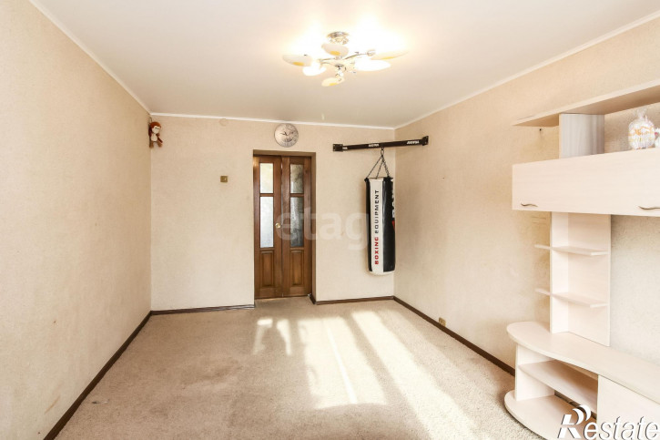 3-комн квартира Мелиораторов, 17а