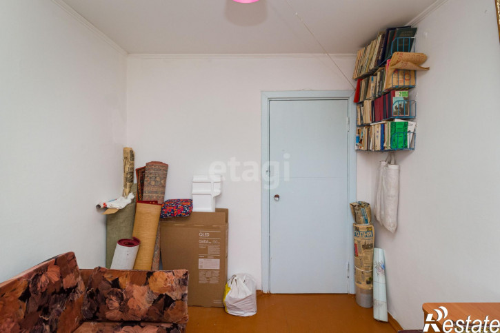 4-комн квартира Таврическая, 6