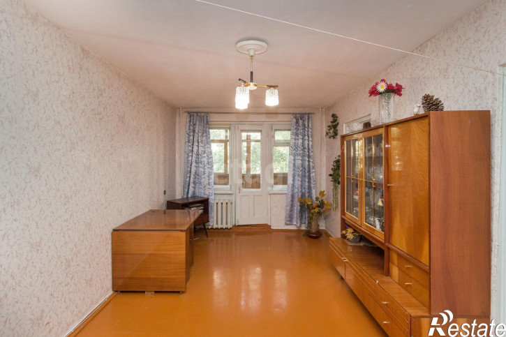 4-комн квартира Таврическая, 6