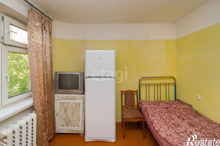 4-комн квартира Таврическая, 6