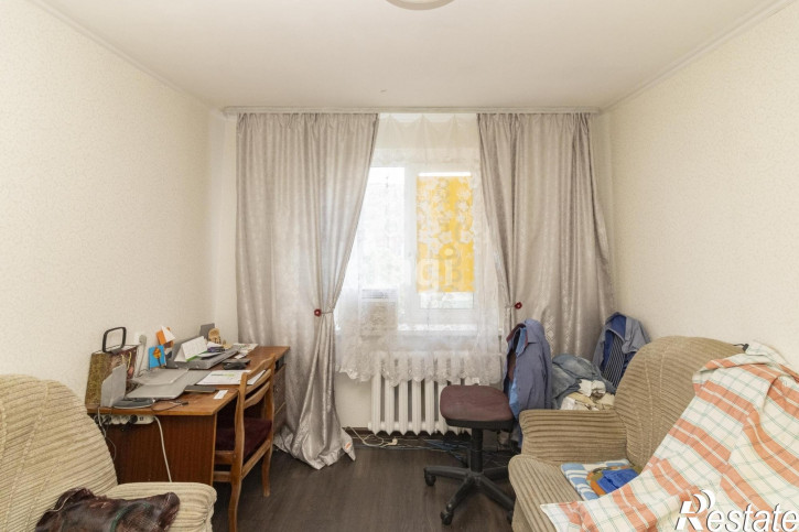 2-комн квартира Монтажников, 15а