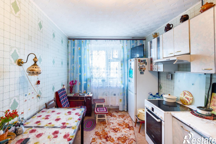 3-комн квартира Монтажников, 17/1