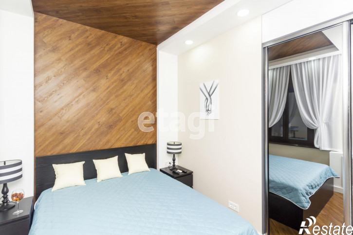 2-комн квартира Республики, 8