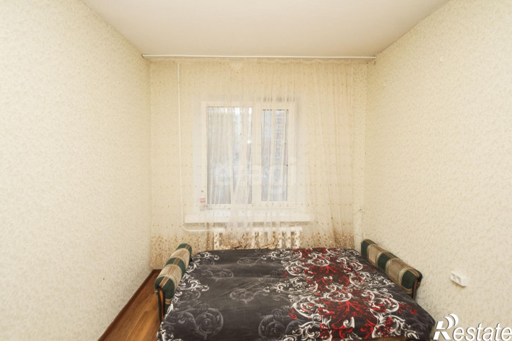 3-комн квартира Пражская (Строителей), 51