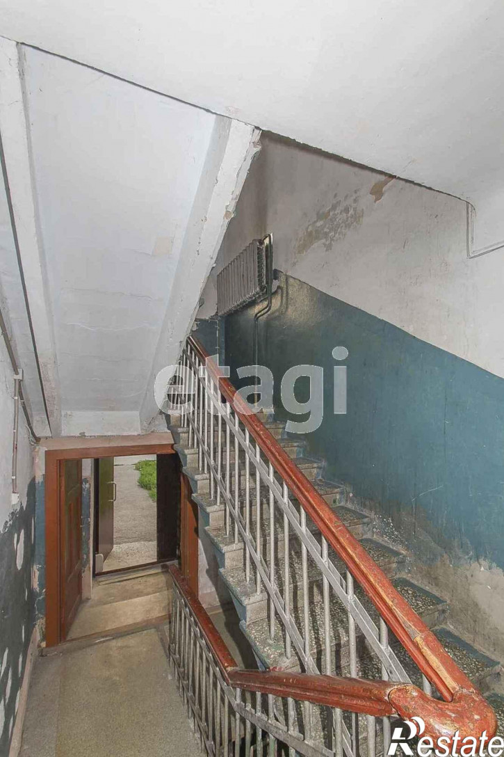2-комн квартира Авторемонтная, 25