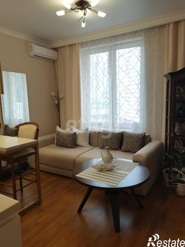 1-комн квартира Фармана Салманова, 6