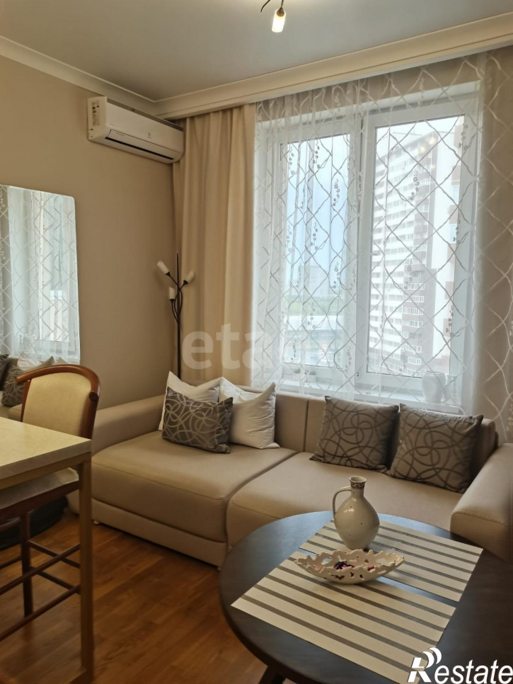 1-комн квартира Фармана Салманова, 6
