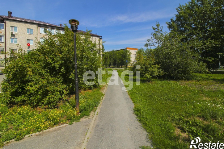 3-комн квартира Буденного, 14