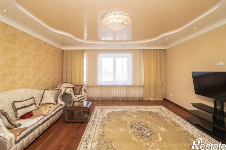 4-комн квартира Александра Логунова, 11