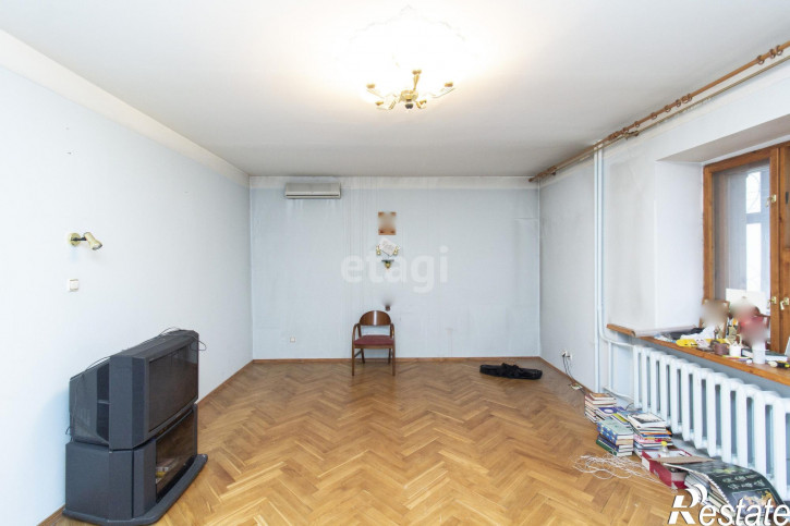 4-комн квартира Малыгина, 56