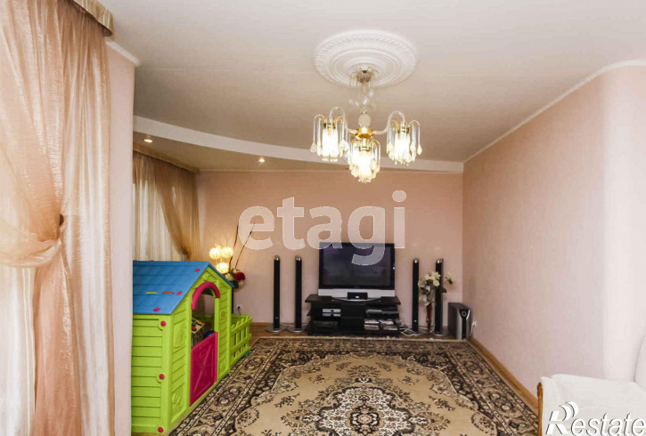 3-комн квартира Елизарова, 6