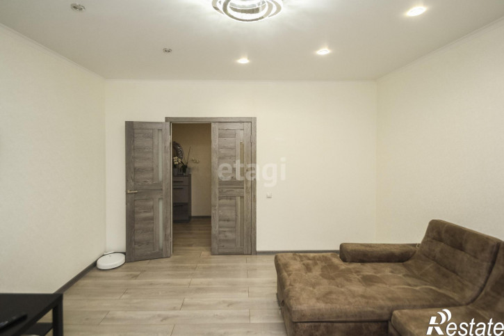 4-комн квартира Тимофея Чаркова, 79