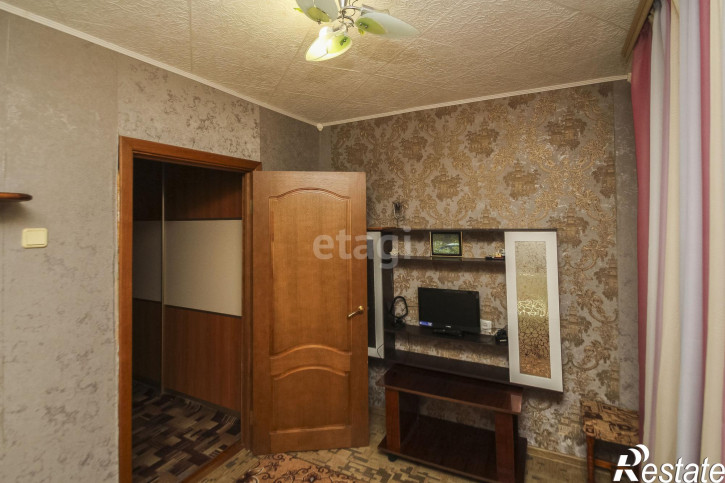 4-комн квартира Домостроителей, 2
