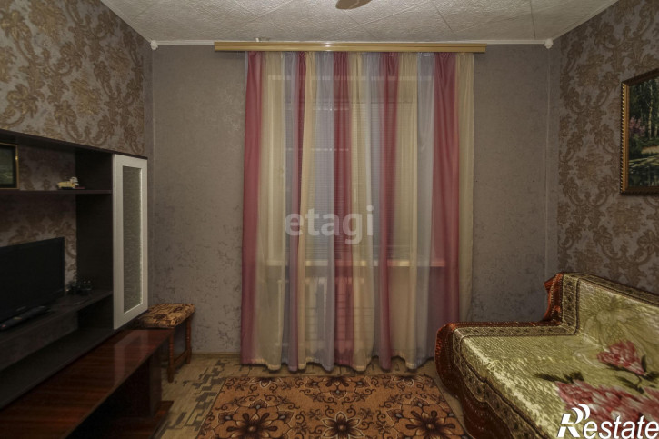 4-комн квартира Домостроителей, 2