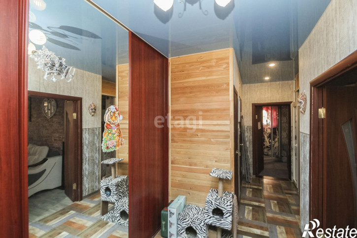 2-комн квартира Муравленко, 7